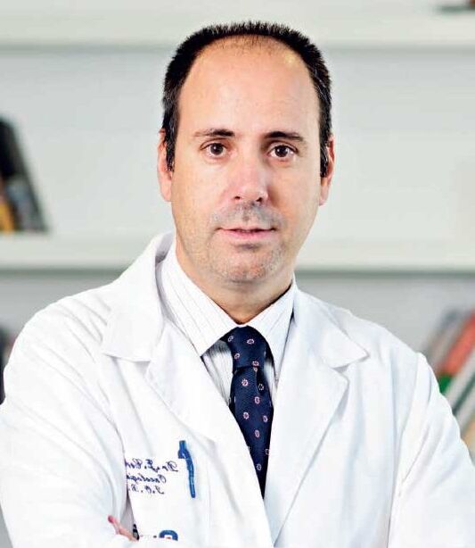 Médico Reumatologista Rodrigo Pereira